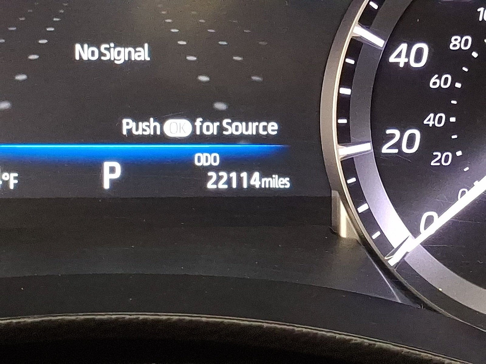 2023 Toyota Highlander — detail view