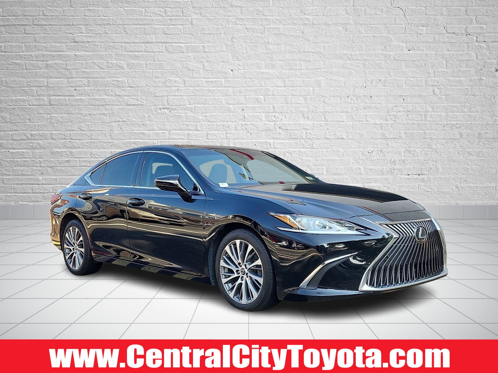 2021 Lexus ES ES 250 in Obsidian - 212 — front three-quarter view